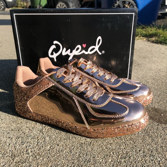 Shoes - Rose Gold Glam Sneakers 👟